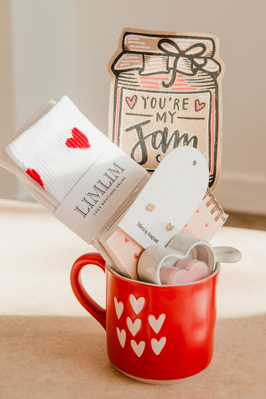 Mystery Gift - Love Mugs